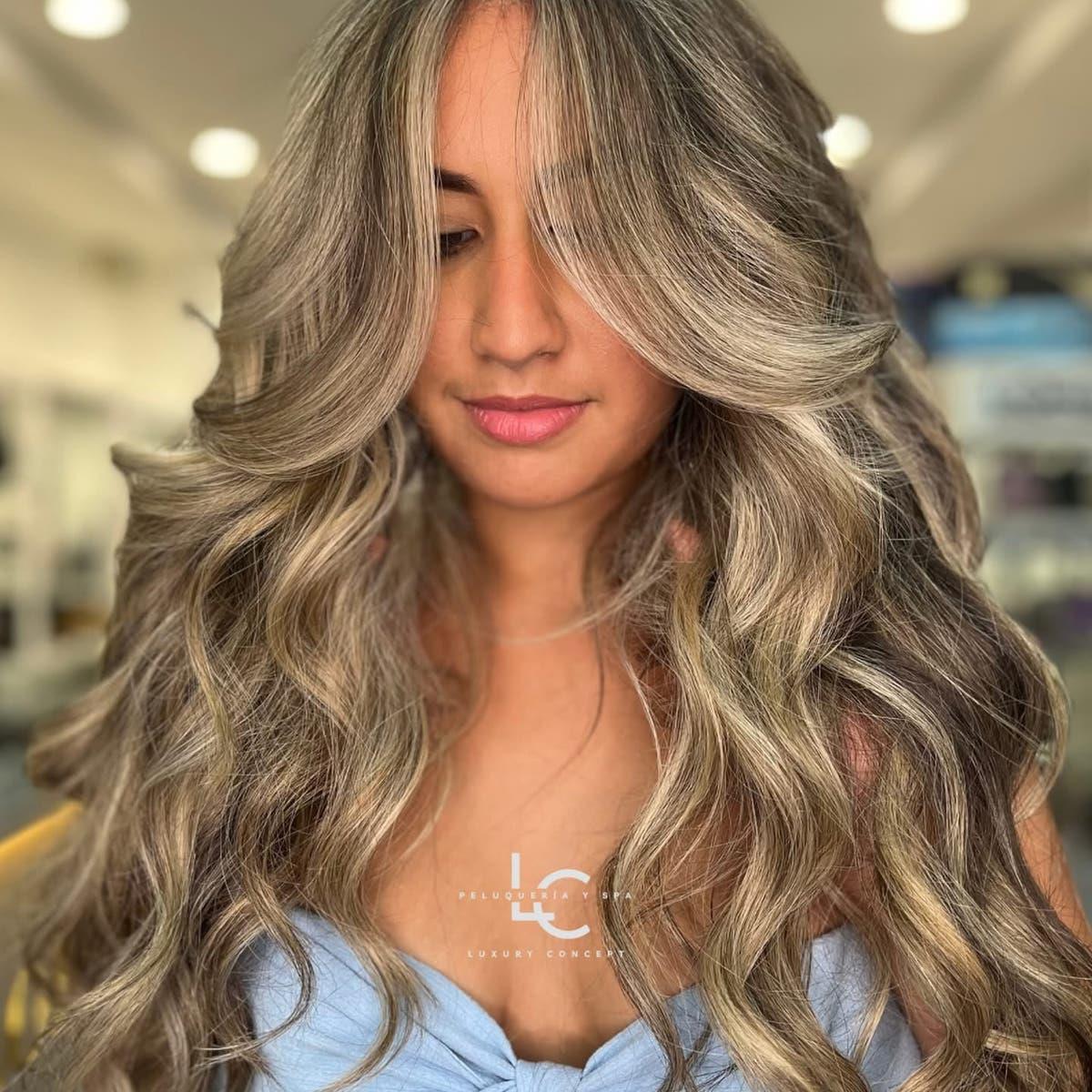 Balayage beige con ondas