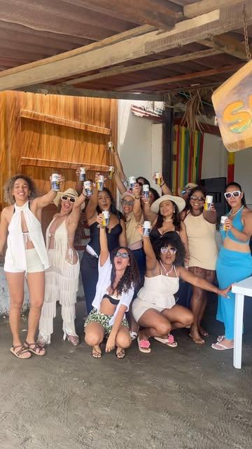 El equipo de Luxury Concept celebrando junto